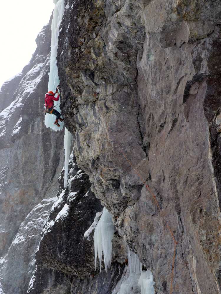 ice climbing guide